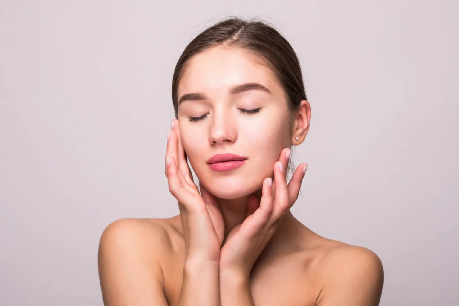 imgi_79_Bioreva-Niacinamide-Serum-Banner-1536x1024